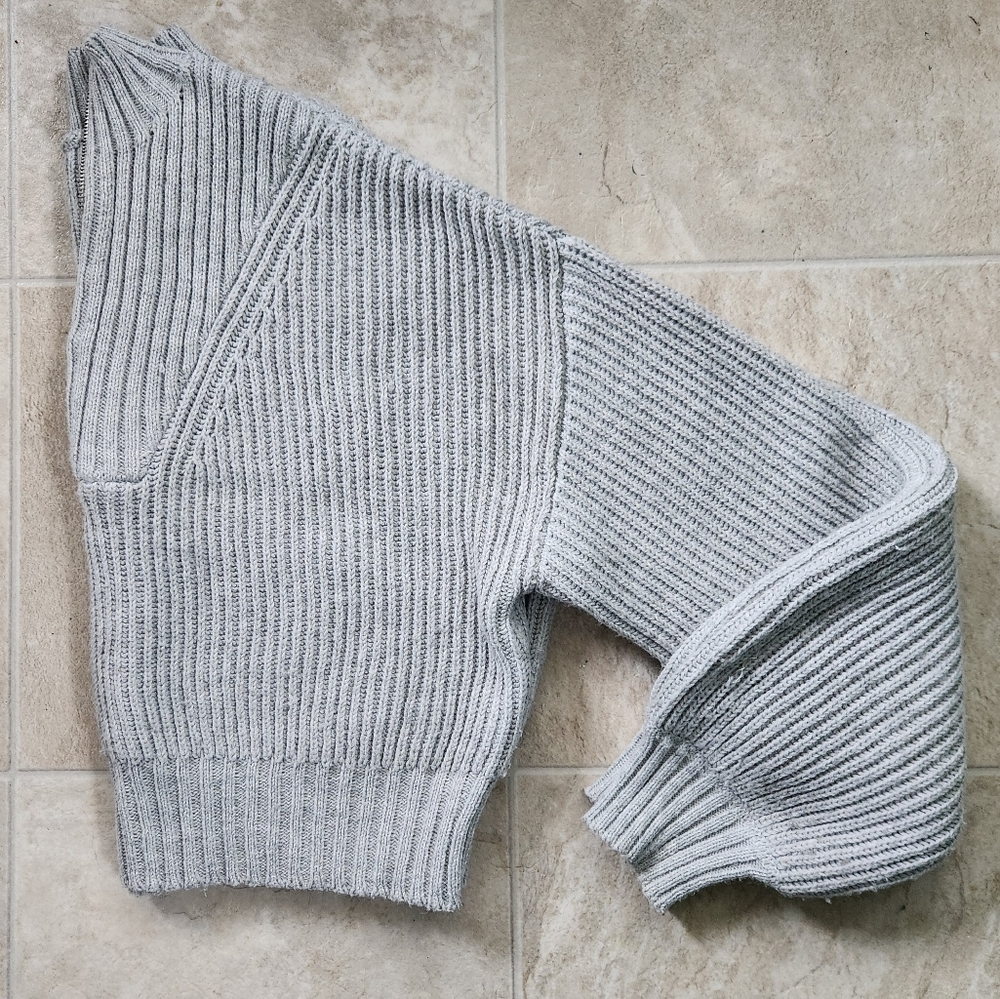 Garage Balloon Sleeve Quarter Zip Sweater - Size Large - Picture 5 of 9